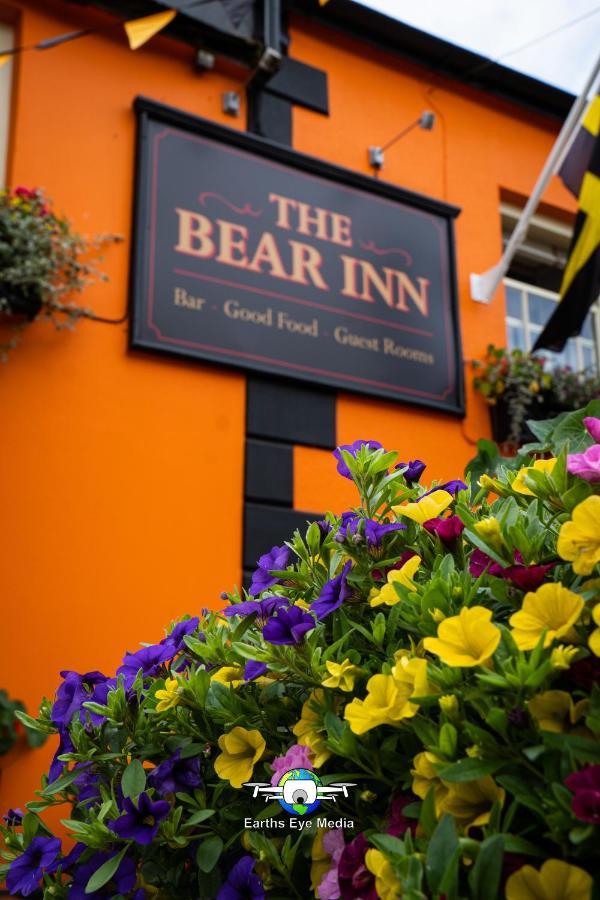 The Bear Inn Llandovery Exteriör bild